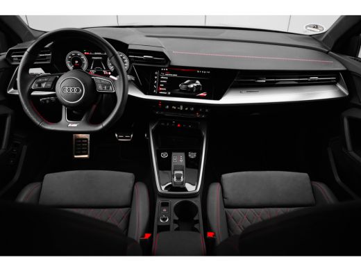 Audi A3 Sportback S edition Alcantara/Ledere bekleding | Trekhaak | Cruise Control Adaptief | Stoelvw. vo... ActivLease financial lease