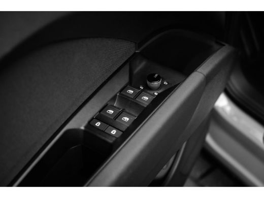 Audi Q4 e-tron Advanced edition 45 quattro 286PK | Stoelverw. voor | Camera achter | Sportstoelen | Adaptive cru... ActivLease financial lease