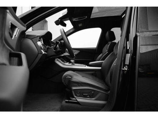 Audi Q7 60 TFSI e quattro Pro Line S Competition Head-up display | Panoramadak | Matrix LED koplampen | 3... ActivLease financial lease