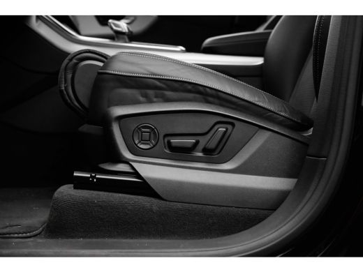 Audi Q7 60 TFSI e quattro Pro Line S Competition Head-up display | Panoramadak | Matrix LED koplampen | 3... ActivLease financial lease