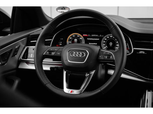 Audi Q8 60 TFSI e quattro Pro Line S Competition 490PK | Trekhaak | Valcona Ledere Stoelen | Stoelventila... ActivLease financial lease