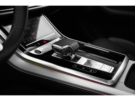 Audi Q8 60 TFSI e quattro Pro Line S Competition 490PK | Trekhaak | Valcona Ledere Stoelen | Stoelventila... ActivLease financial lease