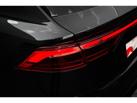 Audi Q8 60 TFSI e quattro Pro Line S Competition 490PK | Trekhaak | Valcona Ledere Stoelen | Stoelventila... ActivLease financial lease