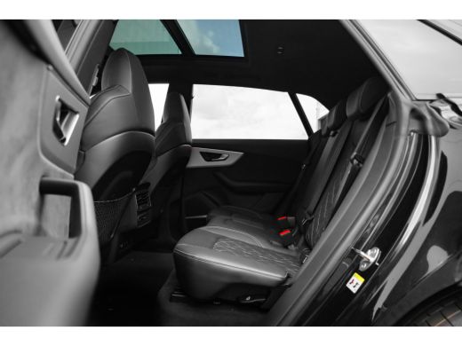Audi Q8 60 TFSI e quattro Pro Line S Competition 490PK | Trekhaak | Valcona Ledere Stoelen | Stoelventila... ActivLease financial lease