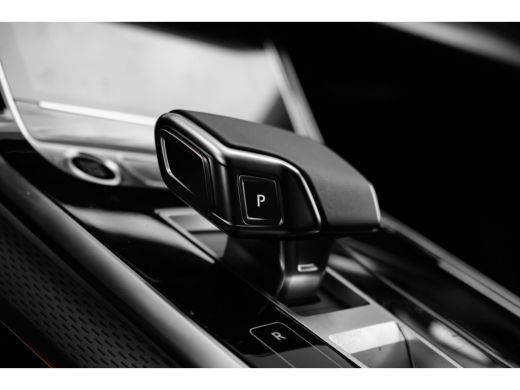 Audi Q8 60 TFSI e quattro Pro Line S Competition 490PK | Trekhaak | Valcona Ledere Stoelen | Stoelventila... ActivLease financial lease