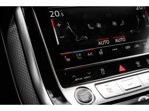 Audi Q8 60 TFSI e quattro Pro Line S Competition 490PK | Trekhaak | Valcona Ledere Stoelen | Stoelventila... ActivLease financial lease