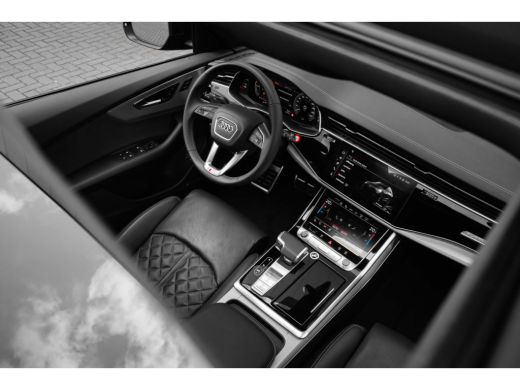 Audi Q8 60 TFSI e quattro Pro Line S Competition 490PK | Trekhaak | Valcona Ledere Stoelen | Stoelventila... ActivLease financial lease