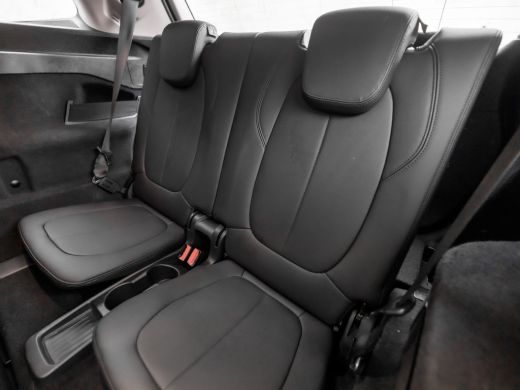 BMW 2 Serie Gran Tourer 218i Sportline 7 Persoons Automaat (PANORAMADAK, GROOT NAVI, HEAD-UP DISPLAY, LEDER, ... ActivLease financial lease