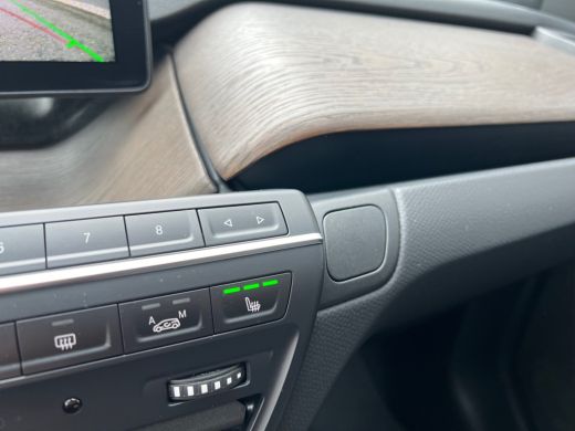 BMW i3 Executive 120Ah 42 kWh Schuifdak/Harman Kardon/ Camera/20inch ActivLease financial lease