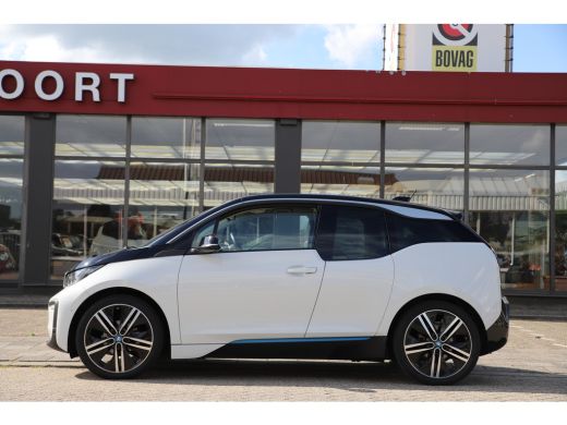 BMW i3 Executive 120Ah 42 kWh Schuifdak/Harman Kardon/ Camera/20inch ActivLease financial lease