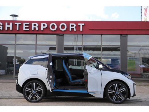 BMW i3 Executive 120Ah 42 kWh Schuifdak/Harman Kardon/ Camera/20inch ActivLease financial lease