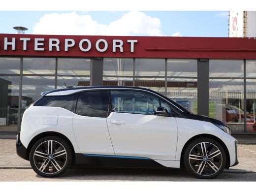BMW i3 Executive 120Ah 42 kWh Schuifdak/Harman Kardon/ Camera/20inch ActivLease financial lease