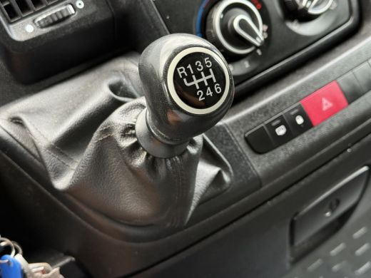 Citroën Jumper 2.0 BlueHDi 164 PK EURO 6 / L3H2 / ZWAAR MAXI / 1e EIG. / AIRCO / INRICHTING / NAVI / CAMERA / 3-... ActivLease financial lease