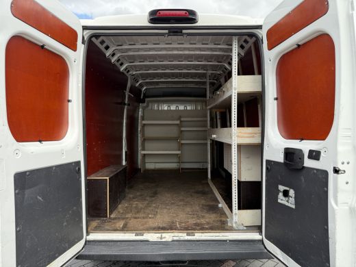 Citroën Jumper 2.0 BlueHDi 164 PK EURO 6 / L3H2 / ZWAAR MAXI / 1e EIG. / AIRCO / INRICHTING / NAVI / CAMERA / 3-... ActivLease financial lease