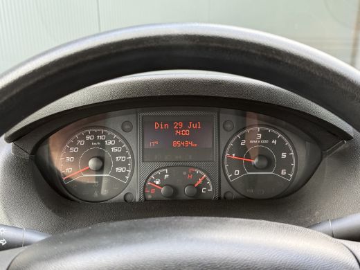 Citroën Jumper 2.2 BlueHDi 140 PK EURO 6 / L4 MAXI PICK UP / 4.20 LAADBAK / 1e EIG. / 2.5 TONS TREKHAAK / 3-ZITS ActivLease financial lease