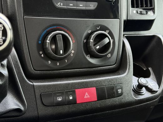 Citroën Jumper 2.2 BlueHDi 140 PK EURO 6 / L4 MAXI PICK UP / 4.20 LAADBAK / 1e EIG. / 2.5 TONS TREKHAAK / 3-ZITS ActivLease financial lease