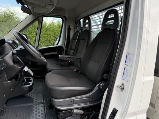 Citroën Jumper 2.2 BlueHDi 140 PK EURO 6 / L4 MAXI PICK UP / 4.20 LAADBAK / 1e EIG. / 2.5 TONS TREKHAAK / 3-ZITS ActivLease financial lease