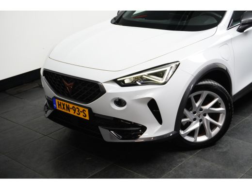 CUPRA Formentor 1.4 TSI e-Hybrid Essential Adap.Cruise | Led | Camera | Verw. Stuur ActivLease financial lease