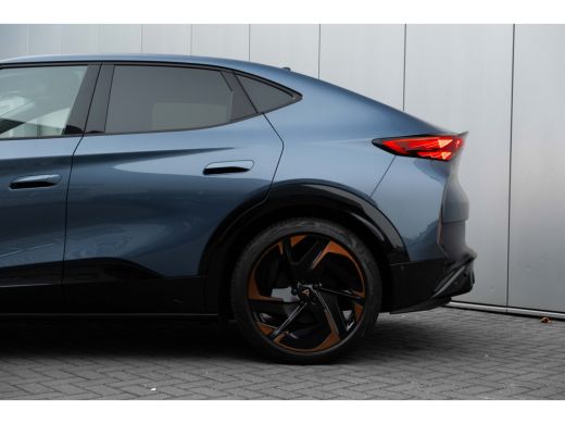 CUPRA Tavascan VZ Adrenaline 82 kWh 21'' Inch | Panoramadak | 340 PK! 4x4 | Head-up Display | Travel Assist Plus... ActivLease financial lease