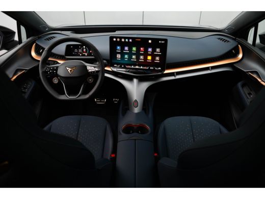 CUPRA Tavascan VZ Adrenaline 82 kWh 21'' Inch | Panoramadak | 340 PK! 4x4 | Head-up Display | Travel Assist Plus... ActivLease financial lease