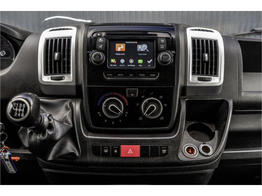 Fiat Ducato **2.3 MultiJet | Bakwagen met Laadklep | 131 PK | Cruise | Airco** ActivLease financial lease