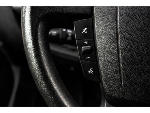 Fiat Ducato **2.3 MultiJet | Bakwagen met Laadklep | 131 PK | Cruise | Airco** ActivLease financial lease