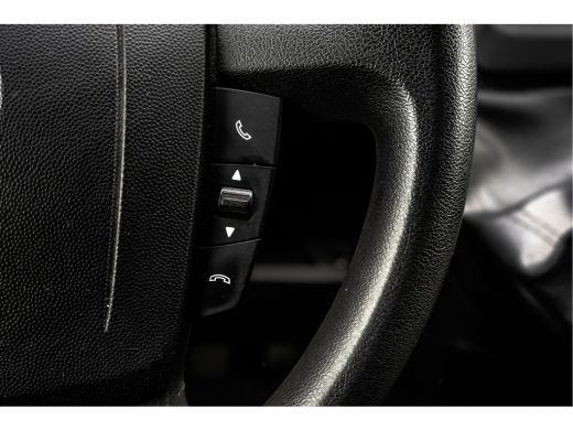 Fiat Ducato **2.3 MultiJet | Bakwagen met Laadklep | 131 PK | Cruise | Airco** ActivLease financial lease