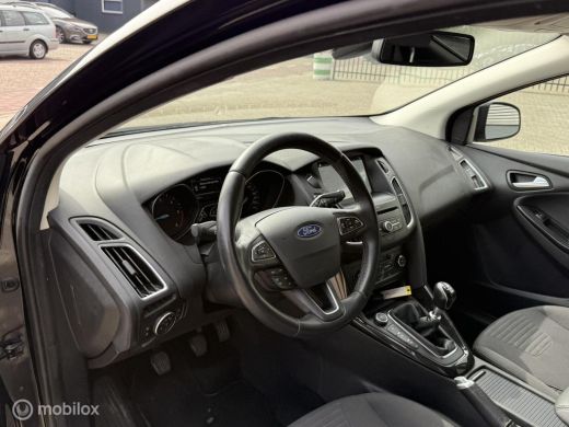 Ford Focus 1.5 TDCI Titanium BTW! EXPORTPRIJS! ActivLease financial lease