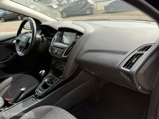 Ford Focus 1.5 TDCI Titanium BTW! EXPORTPRIJS! ActivLease financial lease
