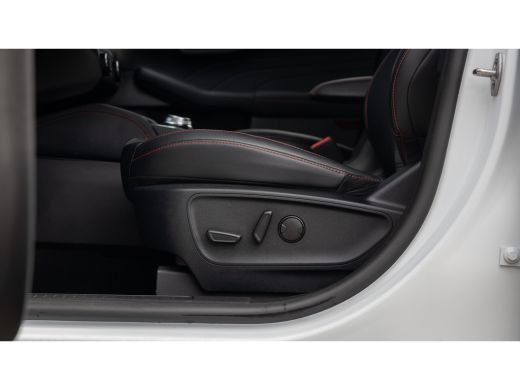 Ford Kuga 2.5 PHEV ST-Line X | 360 Camera | Cruise adaptief | Elektrisch bedienbare achterklep | Apple Carp... ActivLease financial lease
