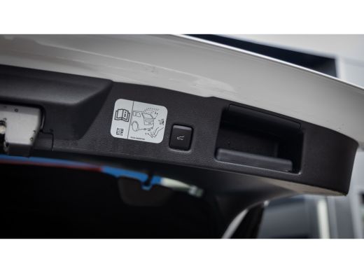 Ford Kuga 2.5 PHEV ST-Line X | 360 Camera | Cruise adaptief | Elektrisch bedienbare achterklep | Apple Carp... ActivLease financial lease