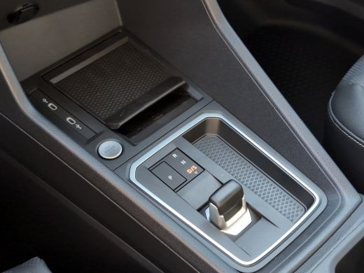 Ford Transit Connect 1.5 EcoBoost PHEV L2 Limited | Comfort Winter Pack | Driver Assistance Pack Trailer | Houten vloe... ActivLease financial lease