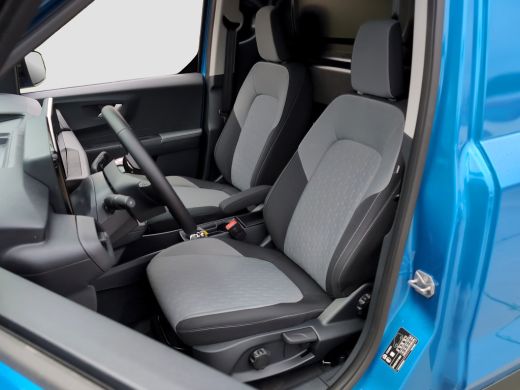 Ford Transit Courier Limited 44 kWh Nieuw | snel leverbaar! ActivLease financial lease