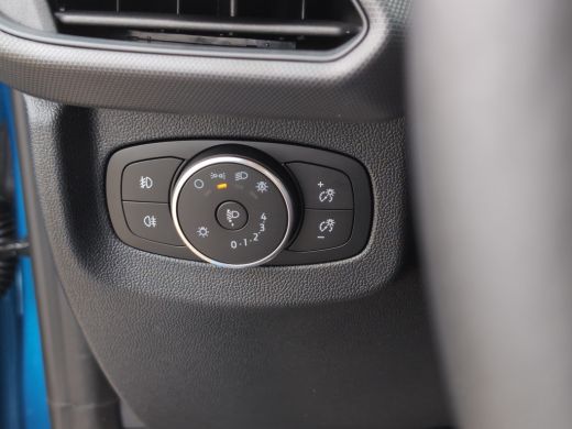 Ford Transit Courier Limited 44 kWh Nieuw | snel leverbaar! ActivLease financial lease