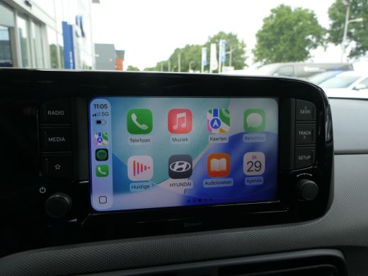 Hyundai i10 1.0 Comfort | Cruise Control | CarPlay/Android Auto | Bluetooth | Airco | 5-Deurs ActivLease financial lease