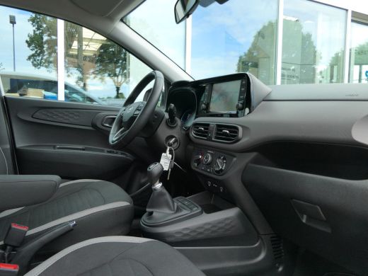Hyundai i10 1.0 Comfort | Cruise Control | CarPlay/Android Auto | Bluetooth | Airco | 5-Deurs ActivLease financial lease