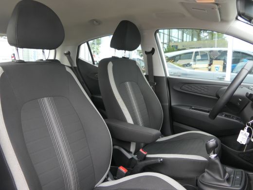 Hyundai i10 1.0 Comfort | Cruise Control | CarPlay/Android Auto | Bluetooth | Airco | 5-Deurs ActivLease financial lease