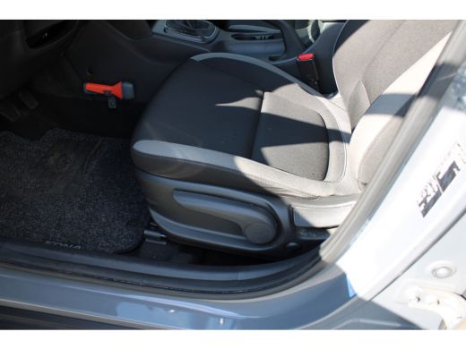 Hyundai Kona 1.0 T-GDI Comfort | Achterbank in delen neerklapbaar | Achteruitrijcamera | Alarm klasse 1(startb... ActivLease financial lease