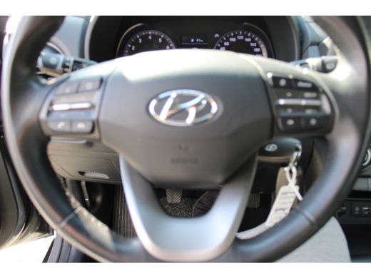 Hyundai Kona 1.0 T-GDI Comfort | Achterbank in delen neerklapbaar | Achteruitrijcamera | Alarm klasse 1(startb... ActivLease financial lease