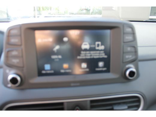 Hyundai Kona 1.0 T-GDI Comfort | Achterbank in delen neerklapbaar | Achteruitrijcamera | Alarm klasse 1(startb... ActivLease financial lease