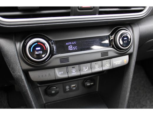 Hyundai Kona 1.0 T-GDI Comfort | Achterbank in delen neerklapbaar | Achteruitrijcamera | Alarm klasse 1(startb... ActivLease financial lease