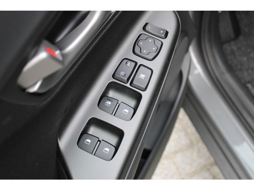 Hyundai Kona 1.0 T-GDI Comfort | Achterbank in delen neerklapbaar | Achteruitrijcamera | Alarm klasse 1(startb... ActivLease financial lease