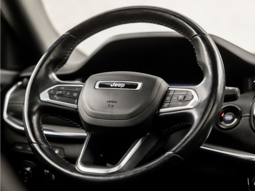 Jeep Compass 4xe 240 Plug-in Hybrid Electric Limited 240Pk Automaat (PANORAMADAK, APPLE CARPLAY, MEMORY SEATS,... ActivLease financial lease