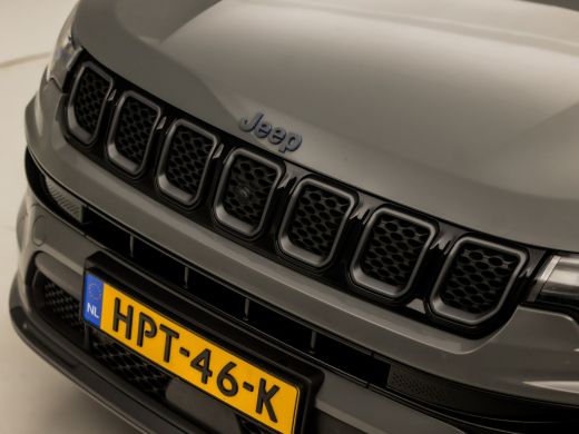 Jeep Compass 4xe 240 Plug-in Hybrid Electric Limited 240Pk Automaat (PANORAMADAK, APPLE CARPLAY, MEMORY SEATS,... ActivLease financial lease