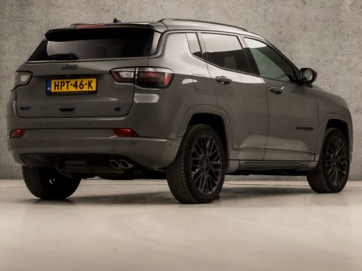 Jeep Compass 4xe 240 Plug-in Hybrid Electric Limited 240Pk Automaat (PANORAMADAK, APPLE CARPLAY, MEMORY SEATS,... ActivLease financial lease