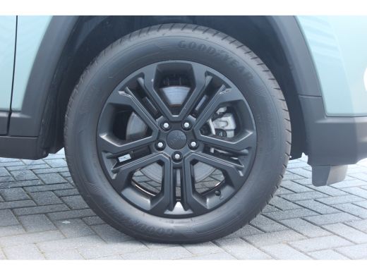 Jeep Compass 4XE 240PK PLUG-IN HYBRID ELECTRIC UPLAND AUTOMAAT / NAVI / LEDER / CLIMA / FULL-LED / CAMERA / 18... ActivLease financial lease