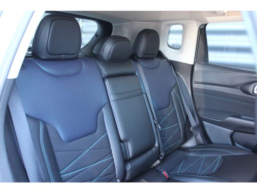 Jeep Compass 4XE 240PK PLUG-IN HYBRID ELECTRIC UPLAND AUTOMAAT / NAVI / LEDER / CLIMA / FULL-LED / CAMERA / 18... ActivLease financial lease