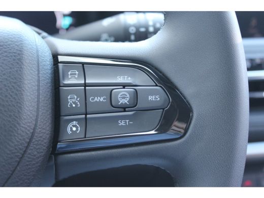Jeep Compass 4XE 240PK PLUG-IN HYBRID ELECTRIC UPLAND AUTOMAAT / NAVI / LEDER / CLIMA / FULL-LED / CAMERA / 18... ActivLease financial lease