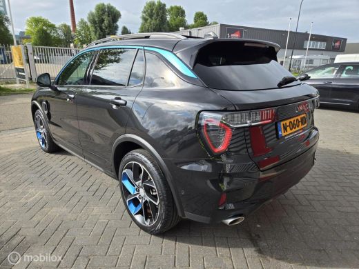 Lynk & Co 01 1.5 Plug-in Hybride|262PK|LUXE|360°CAM|PANO ActivLease financial lease