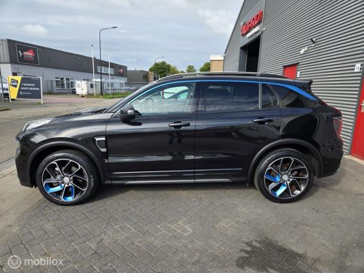 Lynk & Co 01 1.5 Plug-in Hybride|262PK|LUXE|360°CAM|PANO ActivLease financial lease